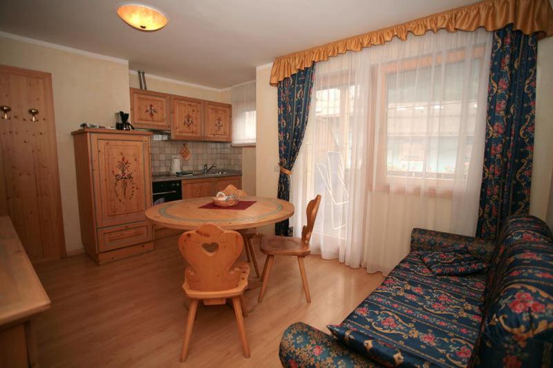Casa Maurivan Canazei Luaran gambar