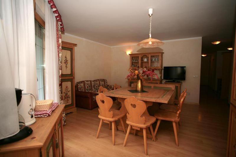 Casa Maurivan Canazei Luaran gambar